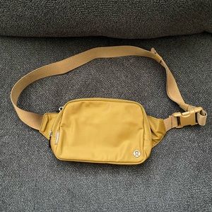 Lululemon Everywhere Belt Bag Large 2L